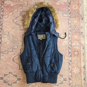 Vintage Forever 21 Women's Dark Blue Hooded Vest with Removable Faux Fur Trim
